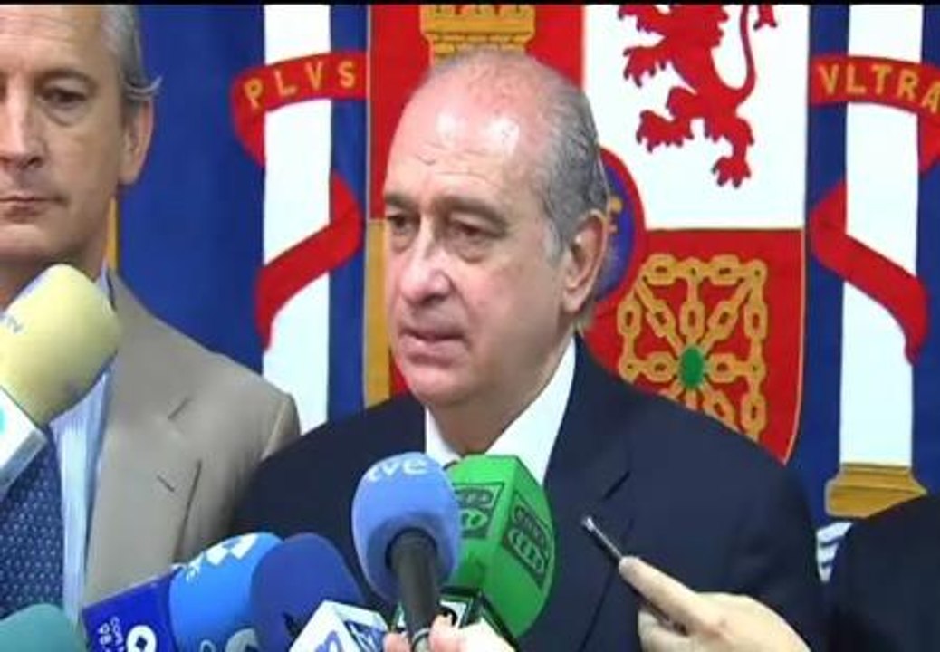 Fernandez Díaz: "Sólo esperamos el comunicado de la disolución incondicional de ETA"