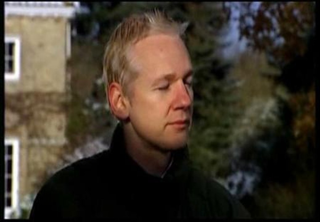 Assange pide asilo político en la embajada de Ecuador en Londres