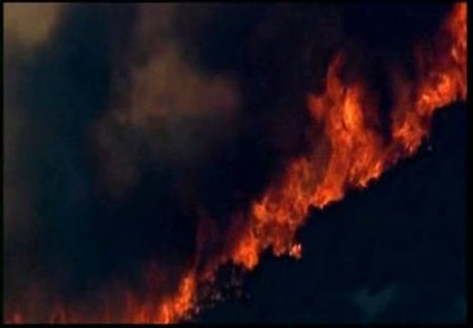 El fuego arrasa miles de hectáreas en Colorado