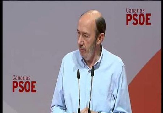 Rubalcaba: El gobierno está descargando el peso de la crisis sobre los que menos tienen