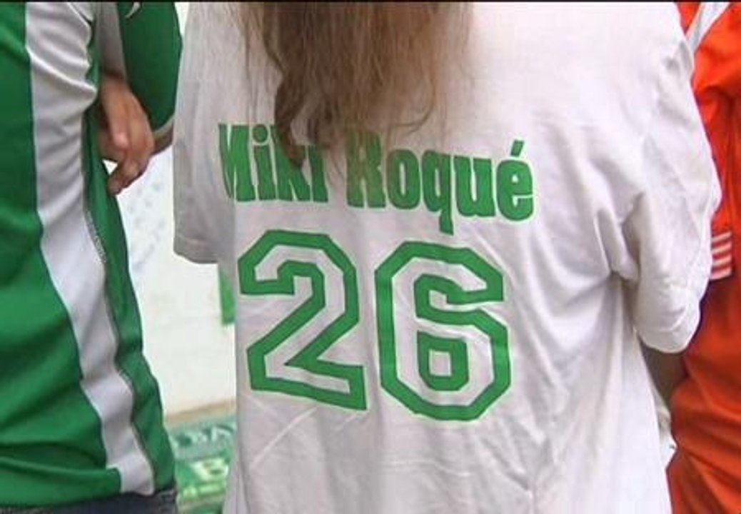 El beticismo rinde homenaje a Miki Roqué