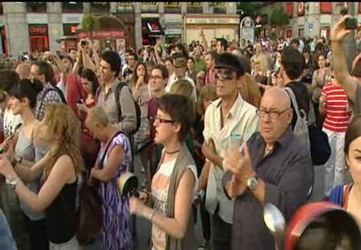 Cacerolada del 15M contra la subida de la prima de riesgo