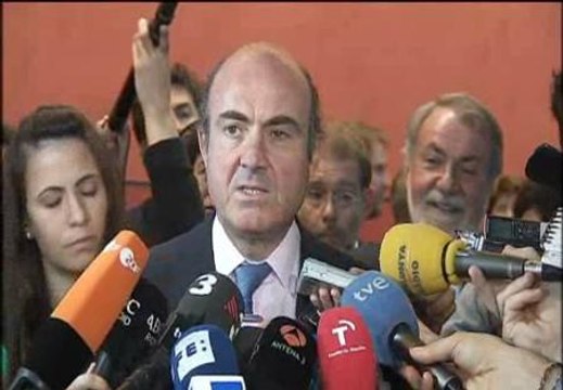 Guindos niega que España vaya a pedir rescate