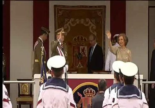 El rey reaparece tras su polémica opr el viaje de caza