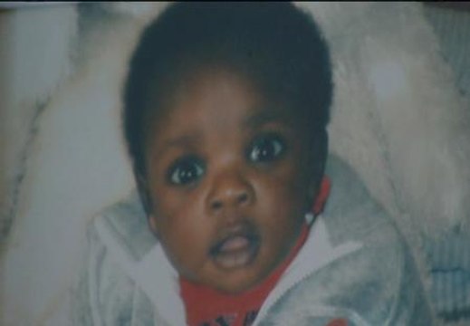 Un niño sobrevive a una caída desde un noveno piso