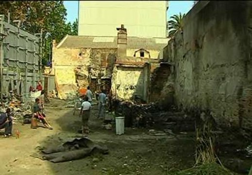Incendio en un poblado de chabolas del Poblenou, en Barcelona