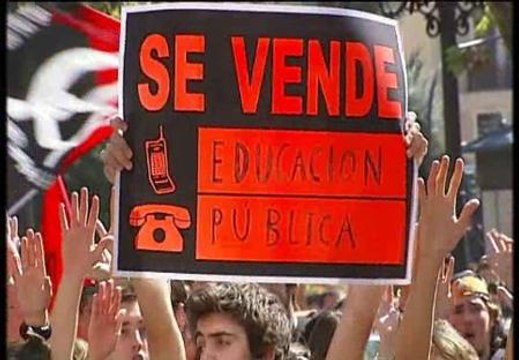 Los profesores valencianos empiezan su huelga de tres días