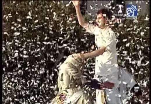 El Real Madrid celebra la Liga en la Cibeles