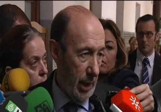 Rubalcaba, sobre ETA: El estado tiene que culminar la tarea y el PSOE va a estar con el gobierno