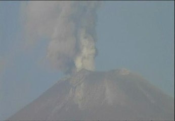 El Popocatépetl aumenta su actividad