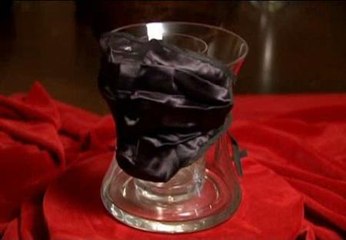 Subastan una de las máscaras de Michael Jackson