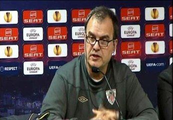 Bielsa: "Celebro que mi país haya recuperado una fuente tan importante para su futuro"