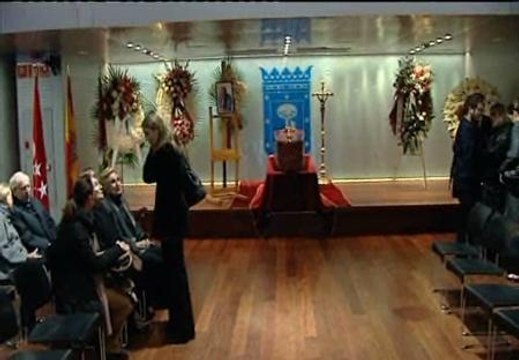 Los restos de Antonio Mingote serán hoy incinerados