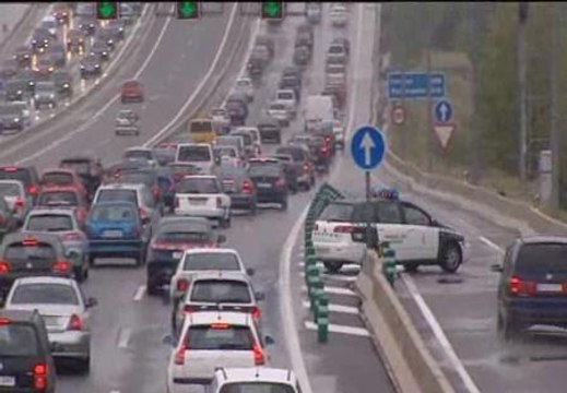 Tráfico prevé más de ocho millones de desplazamientos en esta segunda fase de la operación salida de Semana Santa