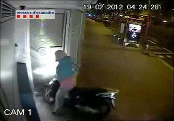 Detenida una banda que alunizaba con motos