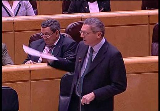 Gallardón asegura que la maternidad es la que hace a las mujeres auténticamente mujeres