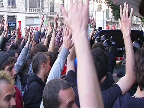 Piquetes apostados en el Corte Inglés de Barcelona