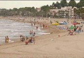 El Ayuntamiento de Salou multará a quien no respete la bandera roja en las playas