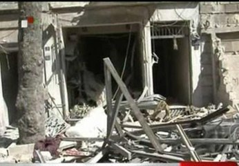 下载视频: Un coche bomba deja tres muertos y decenas heridos en Aleppo