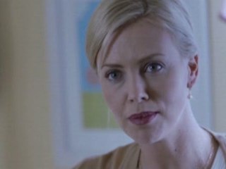 Charlize Theron ha adoptado un niño