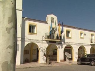 Vecinos de Guadiana del Caudillo mantienen su nombre