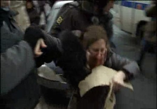 Decenas de detenidos en Rusia en manifestaciones contra Putin