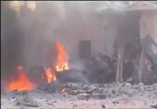Cruz Roja evacúa a las víctimas de los bombardeos en Homs