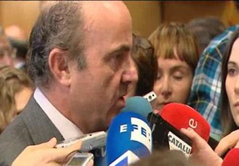 El Gobierno intenta convencer a Bruselas para que le baje el objetivo de déficit