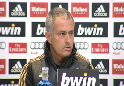 Mourinho: No buscamos récords, ni alirón ni pasillo en el Camp Nou ni tonterías de ésas