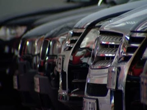 Caen las ventas de coches en febrero