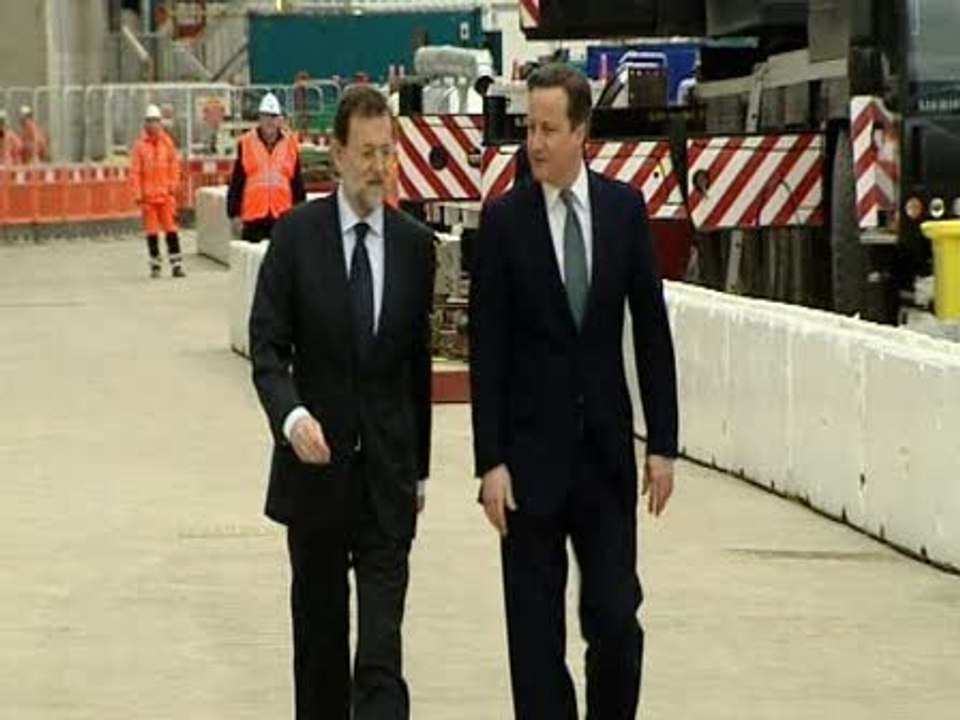 Rajoy analiza con Cameron cómo crecer en la UE