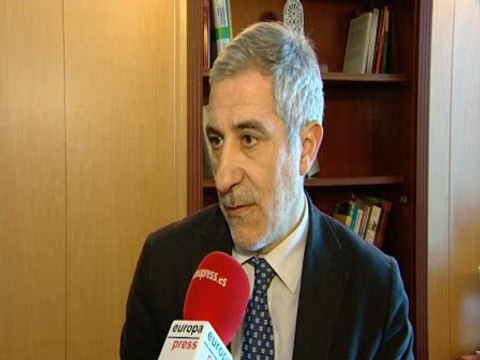 Llamazares asegura que la absolución es menos dolorosa