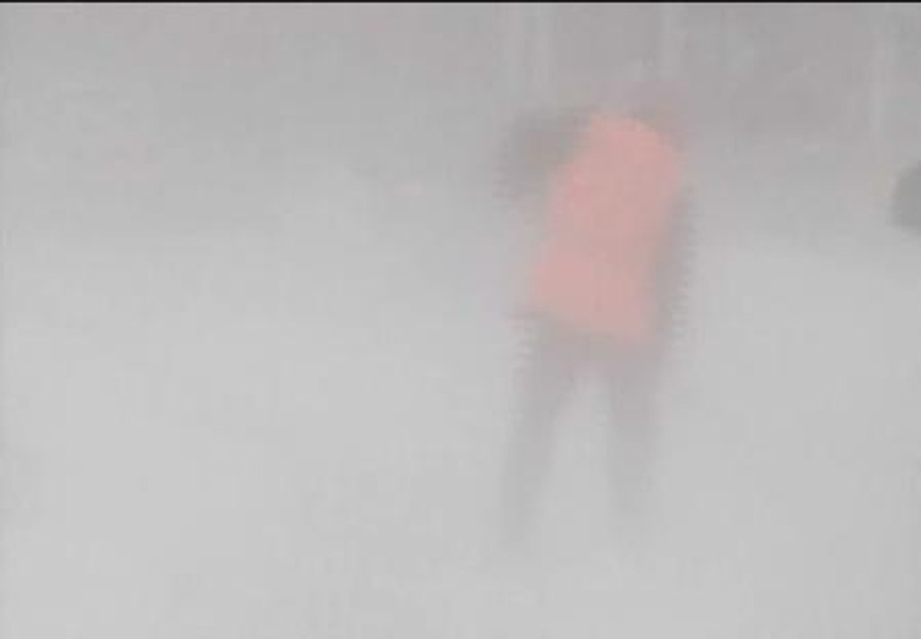 El gobierno chino intenta evitar el colapso en las carreteras por la nieve