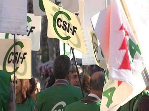 Sindicatos andaluces contra el cambio de temario