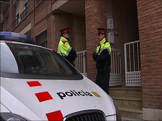 下载视频: Encuentran una mujer muerta en Granollers