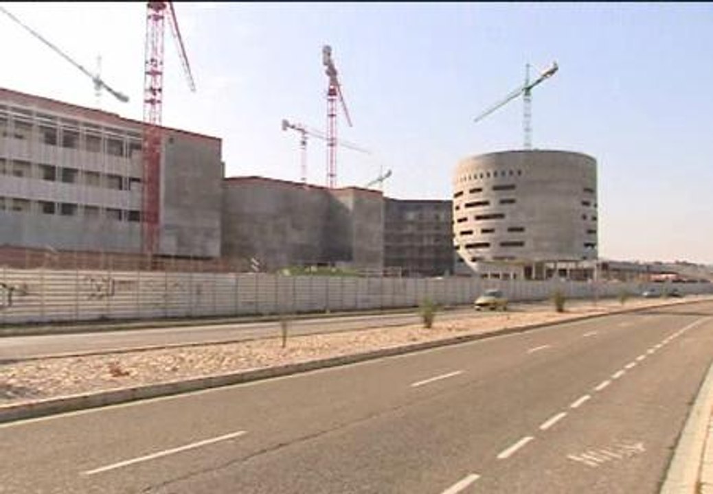 La crisis obliga a las comunidades a paralizar numerosas obras y proyectos