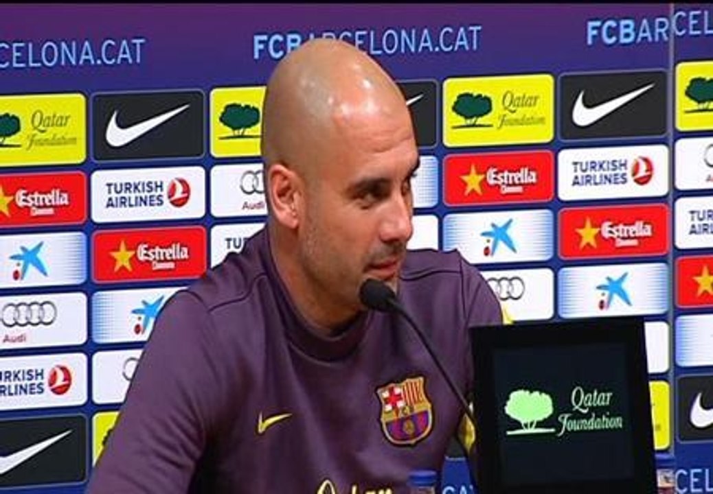 Guardiola: "El culé está muy arrepentido de lo de Figo, si pasa es que no hemos aprendido la lección"