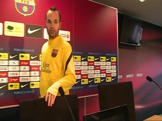 Iniesta sobre Pepe:"Hay que tener vista y paciencia"
