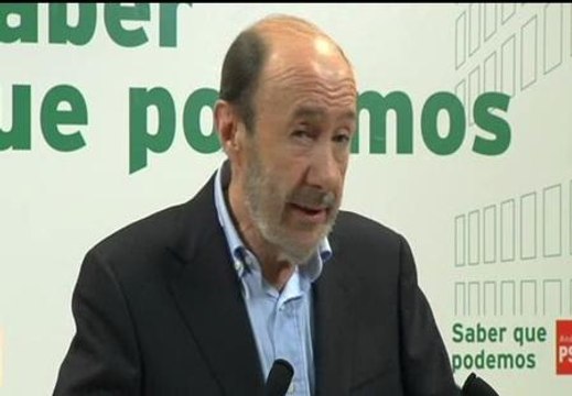 Rubalcaba: Cada ministro que pasa por el Parlamento anuncia un retroceso en derechos