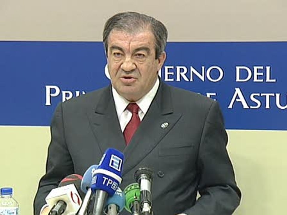 Primeras reacciones tras la convocatoria de Cascos