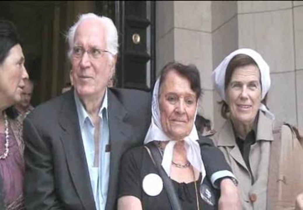 Concentración de apoyo al juez Garzón en Argentina