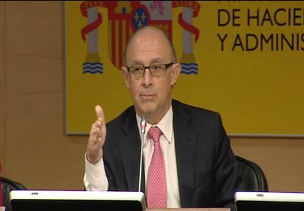 Montoro: "No tendré complejos en exigir que las CC.AA cumplan los objetivos de déficit"
