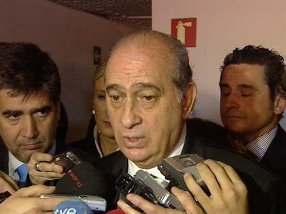 Fernández Díaz:"ETA debe dejar de existir"