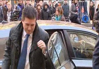 Matas entra a los juzgados entre insultos