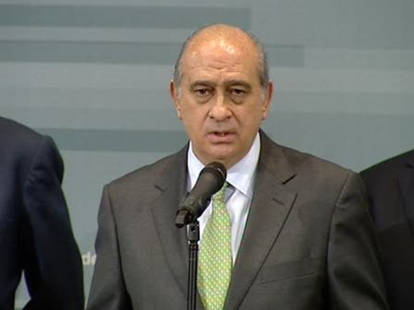 Fernández felicita a los nuevos cargos