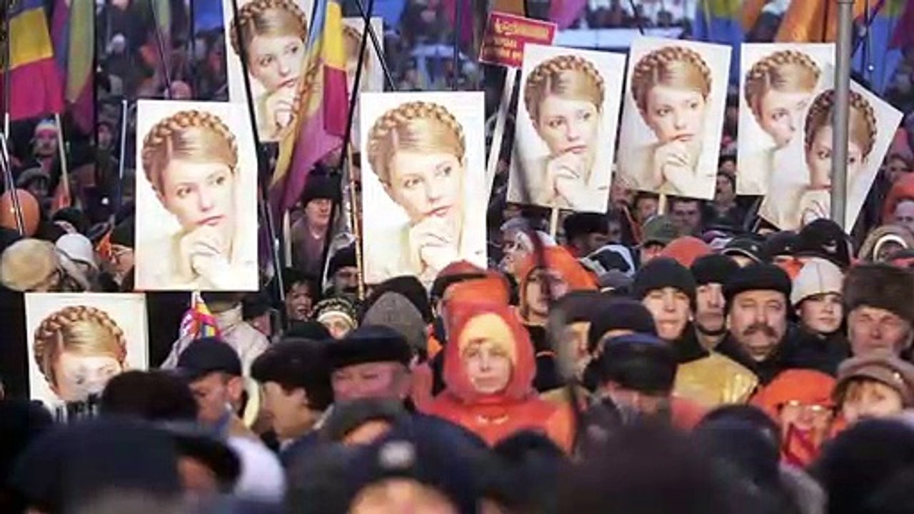 Ukraine-Wahl: Komiker, Gas-Prinzessin und Schoko-König