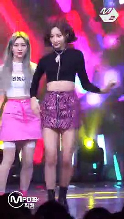 [MPD직캠] 모모랜드 연우 직캠 ‘I'm So Hot’ (MOMOLAND YEONWOO FanCam) | @MCOUNTDOWN_2019.3.28