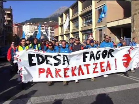 Finaliza la marcha de los trabajadores de Edesa