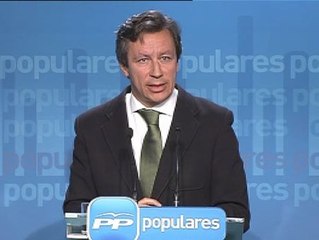 Floriano: "Pongo la mano en el fuego por Montoro"