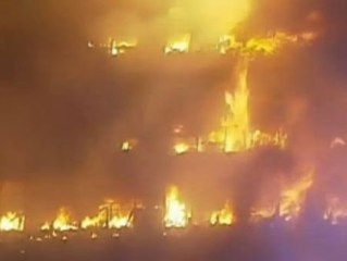 Arde una torre de 20 pisos en China